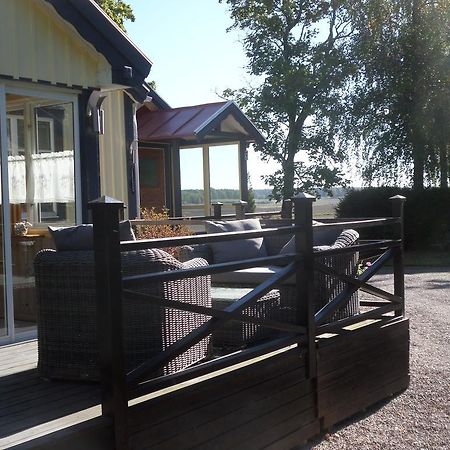 Skogis Bed & Breakfast Катринехольм Экстерьер фото